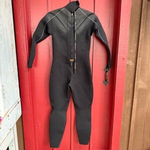 Wetsuit Full Body Front Zip! Great condition!